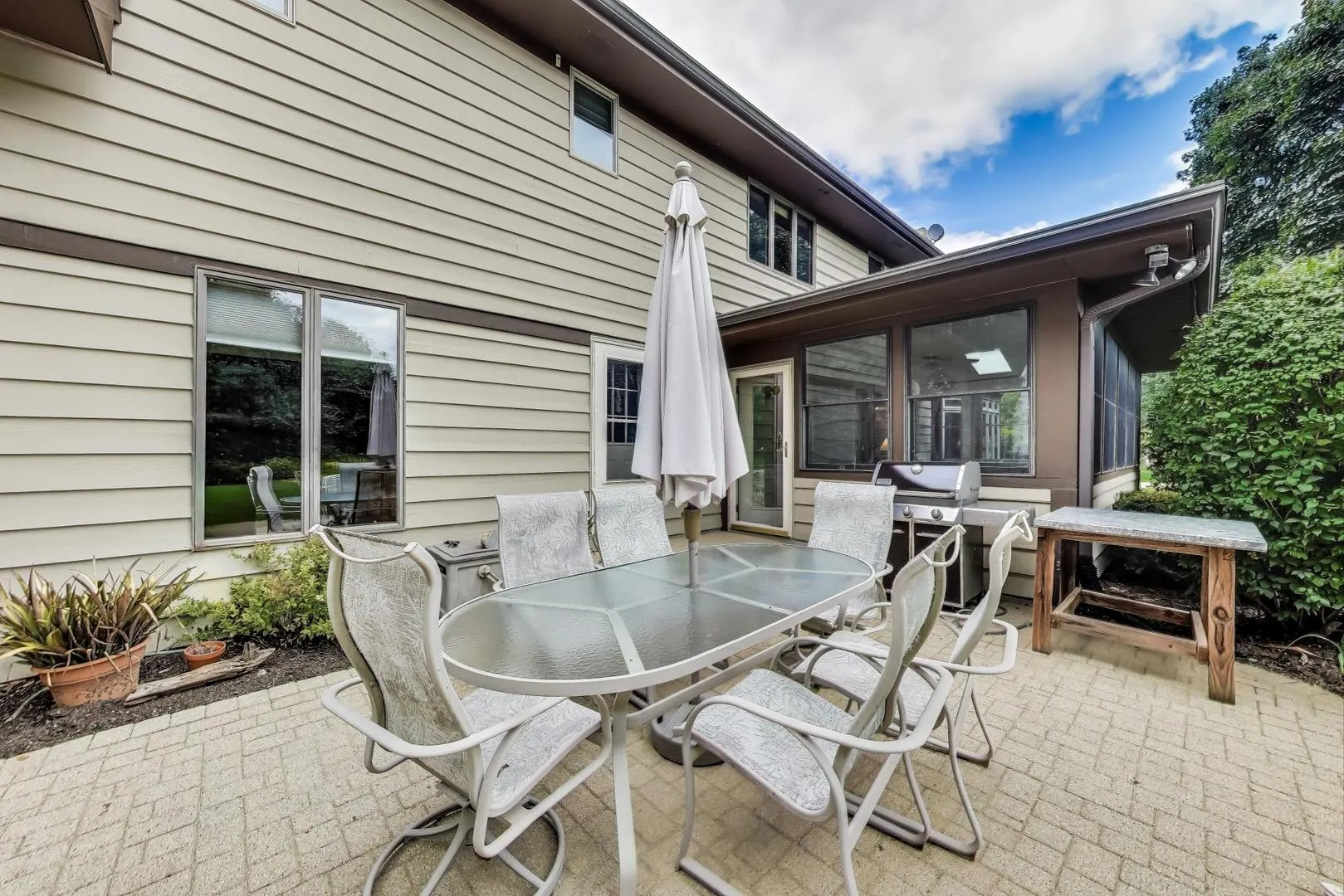 3S210 Herrick Road IL