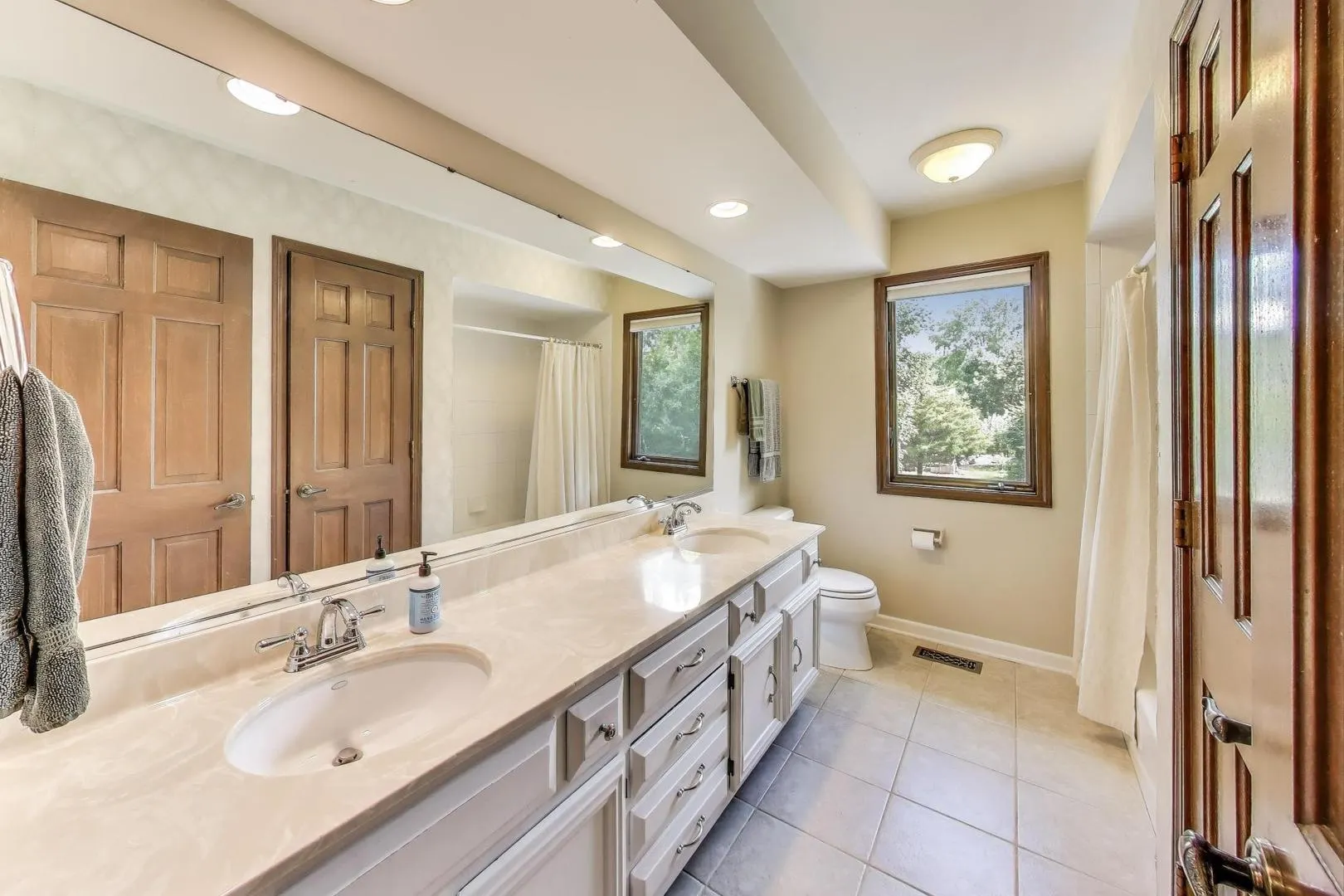 3S210 Herrick Road IL