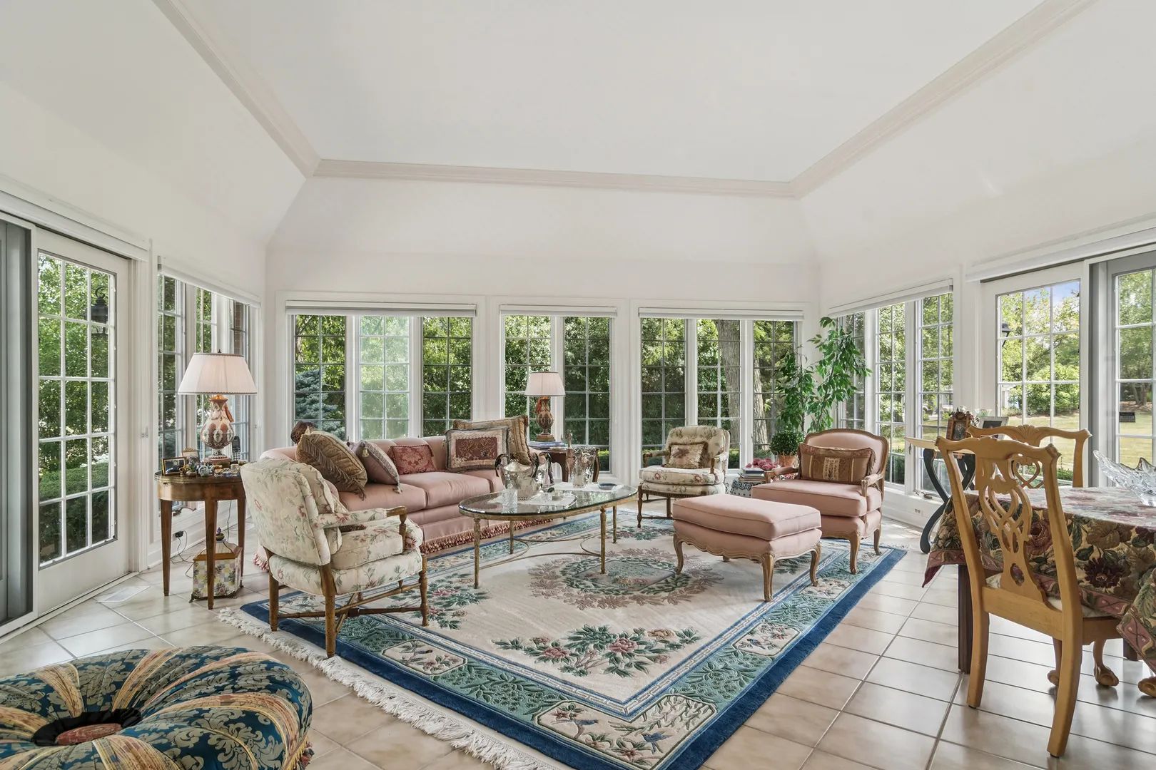 354 Grayfriars Lane IL