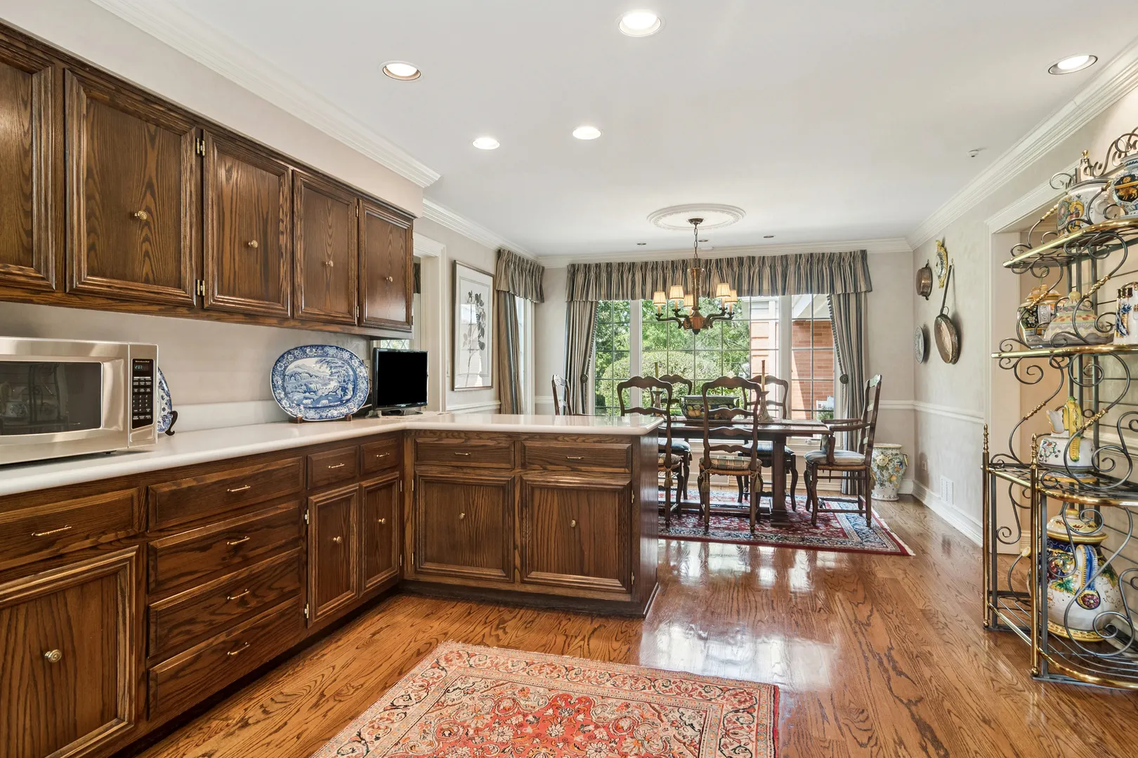 354 Grayfriars Lane IL