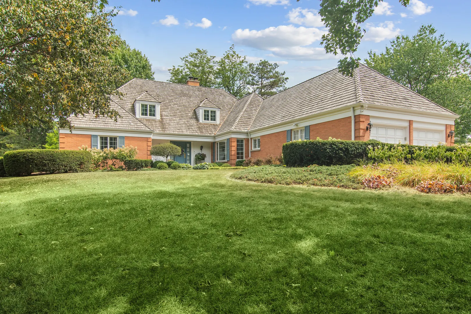 354 Grayfriars Lane IL