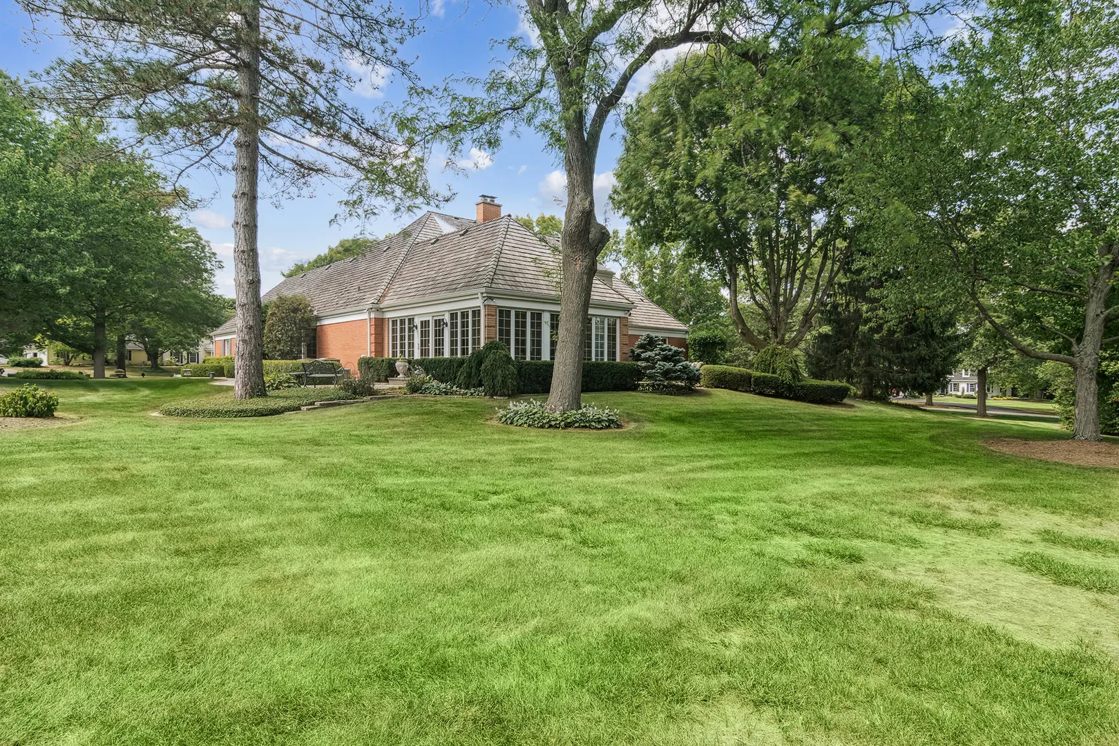 354 Grayfriars Lane IL
