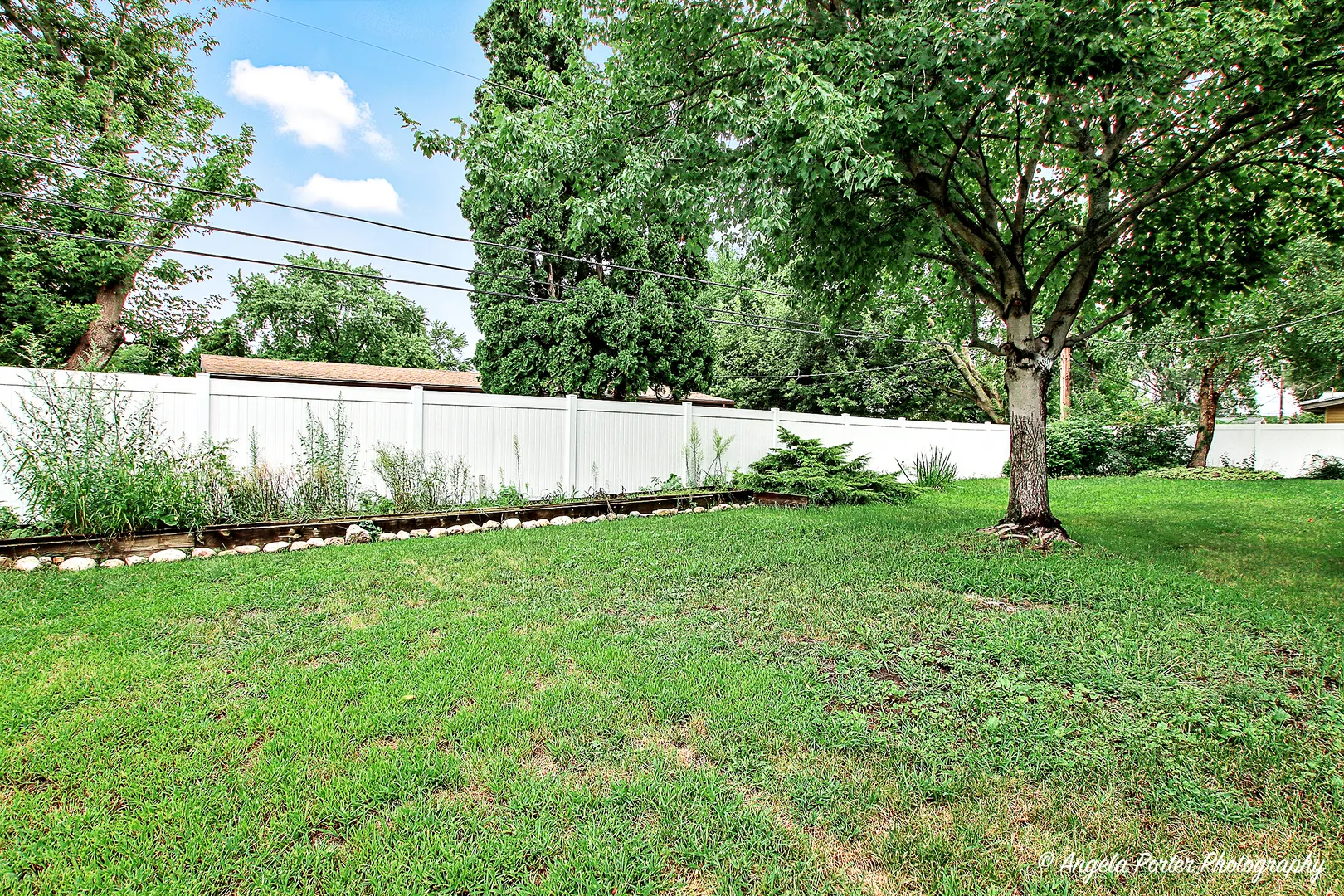 806 Nancy Lane IL