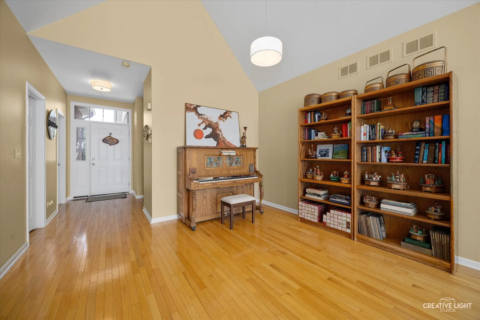 4041 Pheasant Court IL