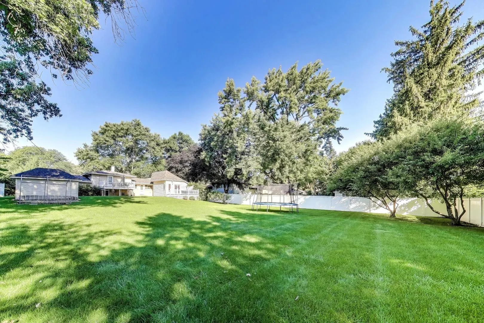 6717 Bentley Avenue IL