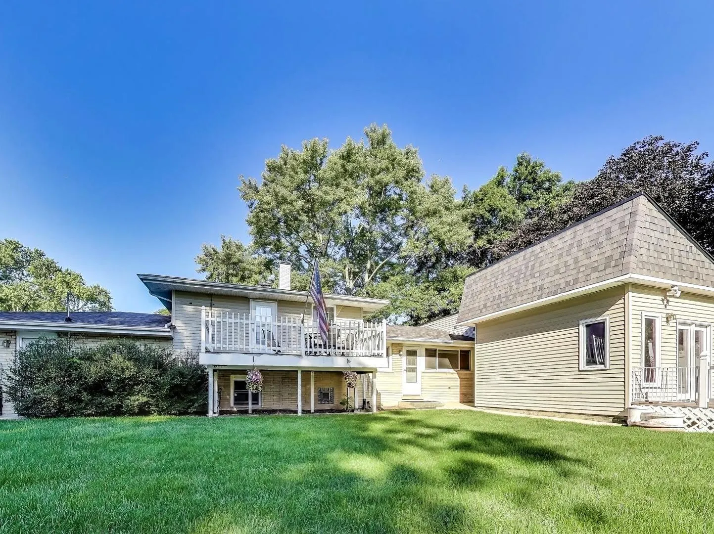 6717 Bentley Avenue IL