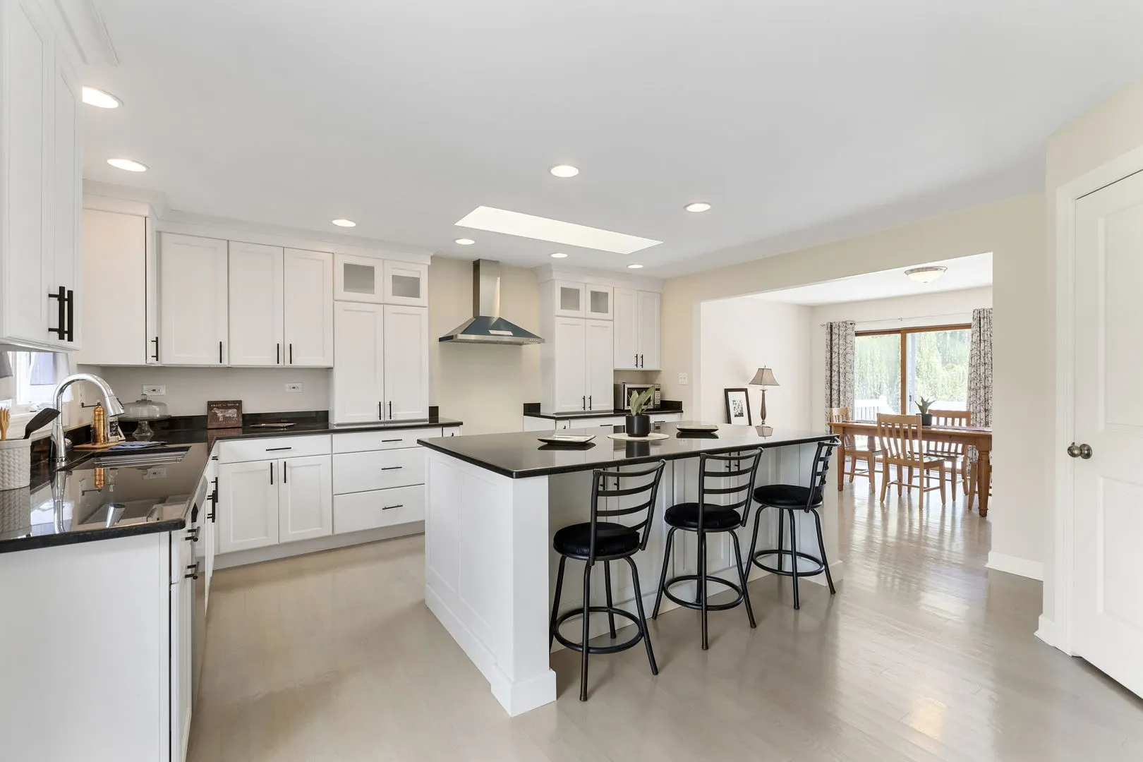 2027 Alta Vista Drive IL
