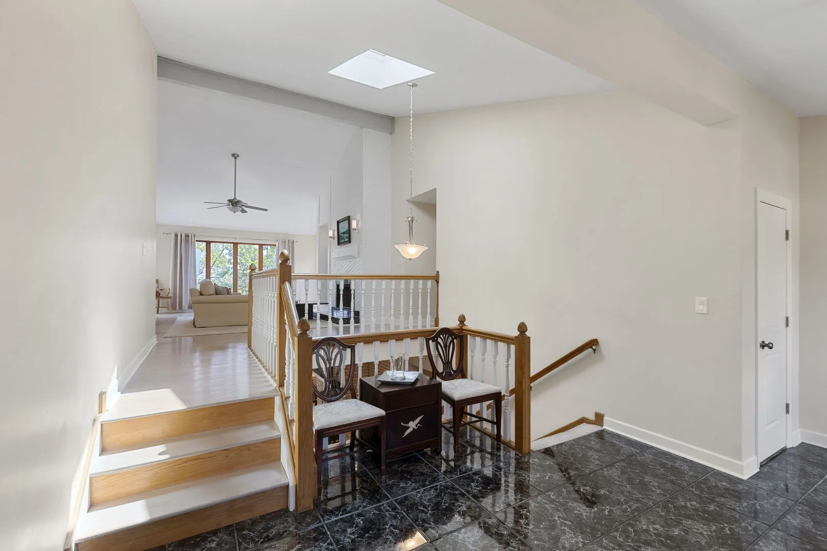 2027 Alta Vista Drive IL
