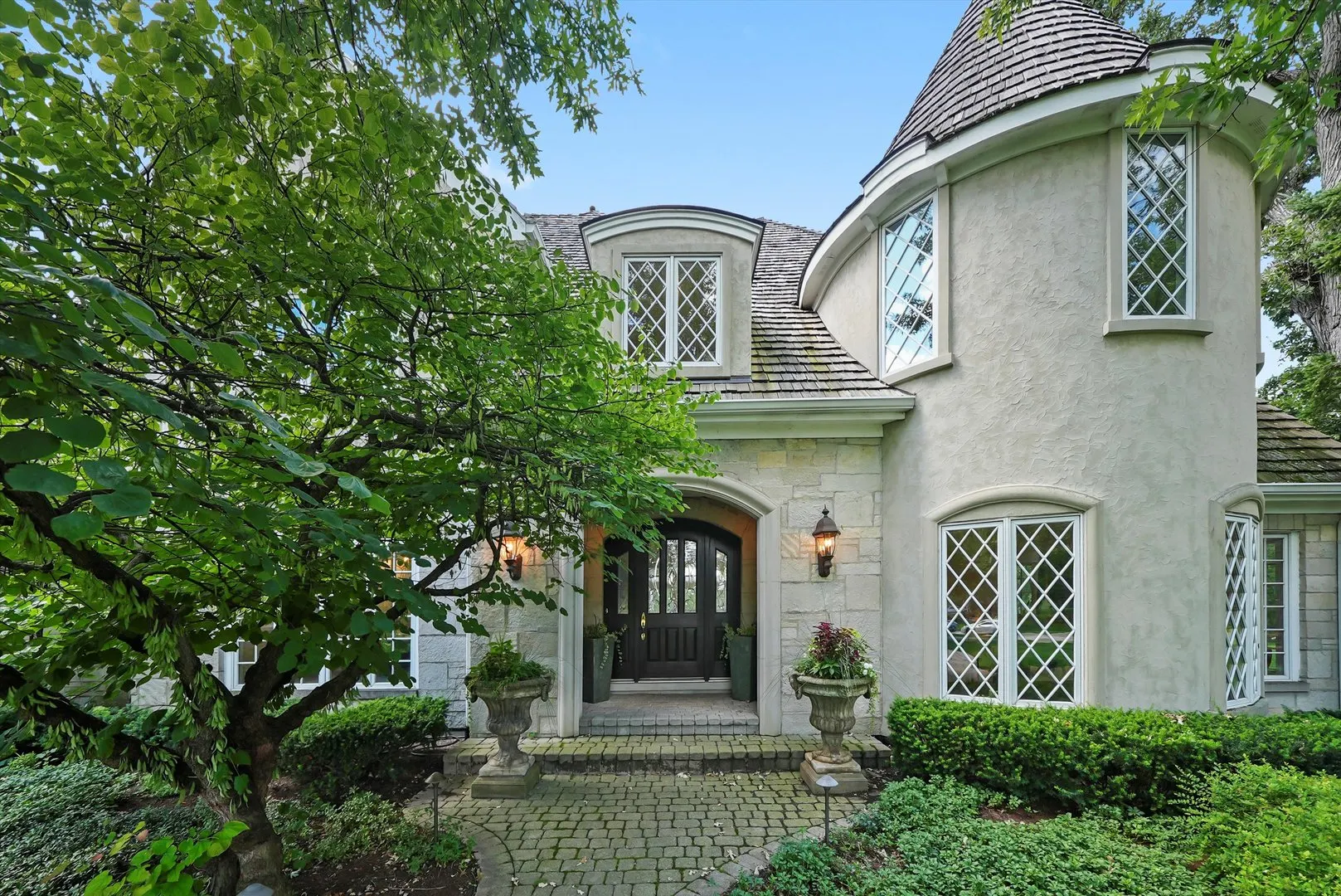1 Kensington Drive IL