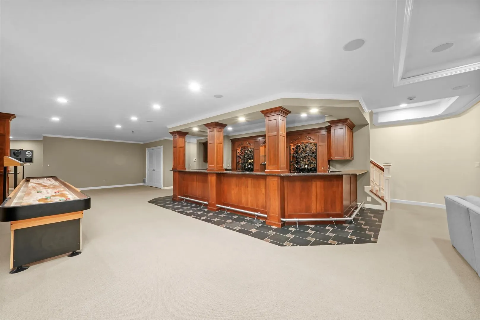1 Kensington Drive IL