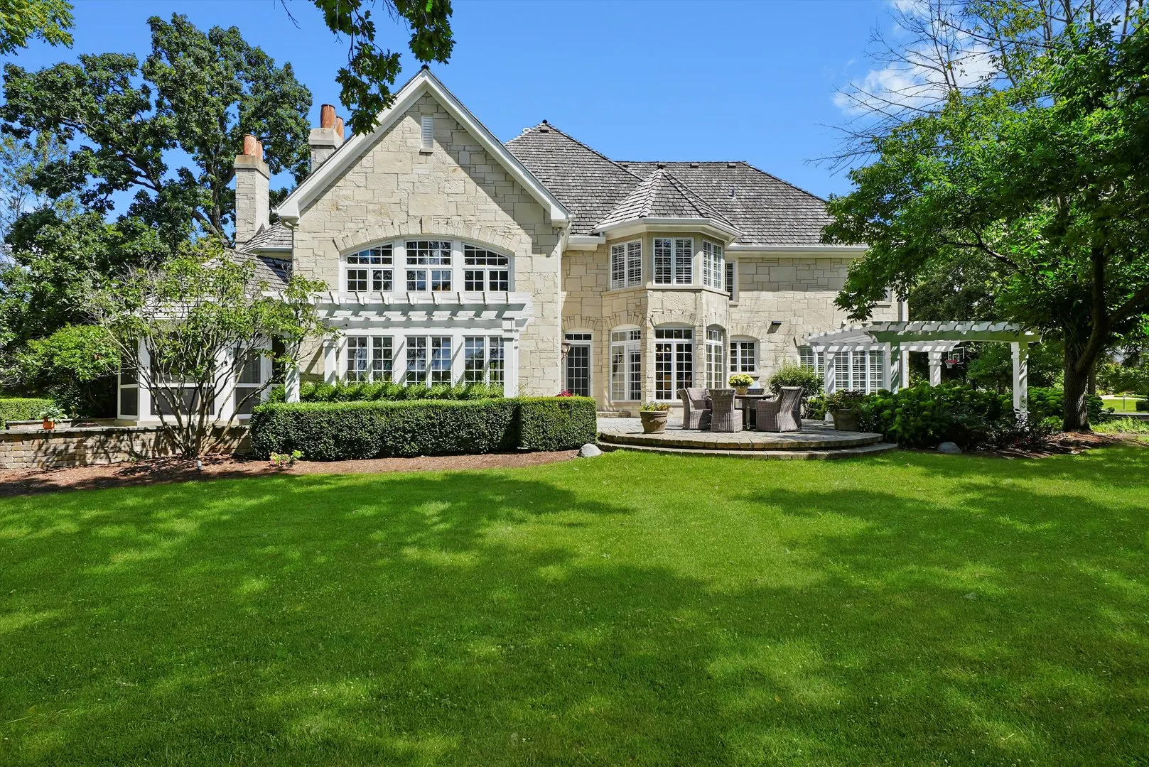 1 Kensington Drive IL
