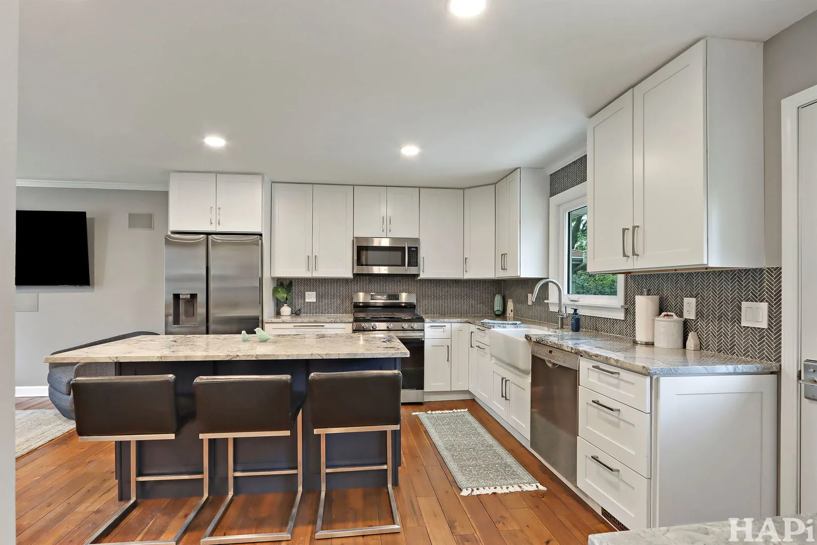 108 S Hickory Street IL