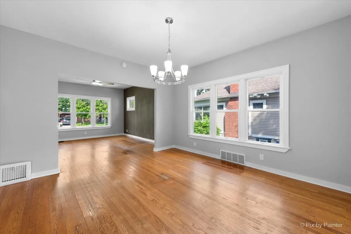 1725 Cedar Road IL