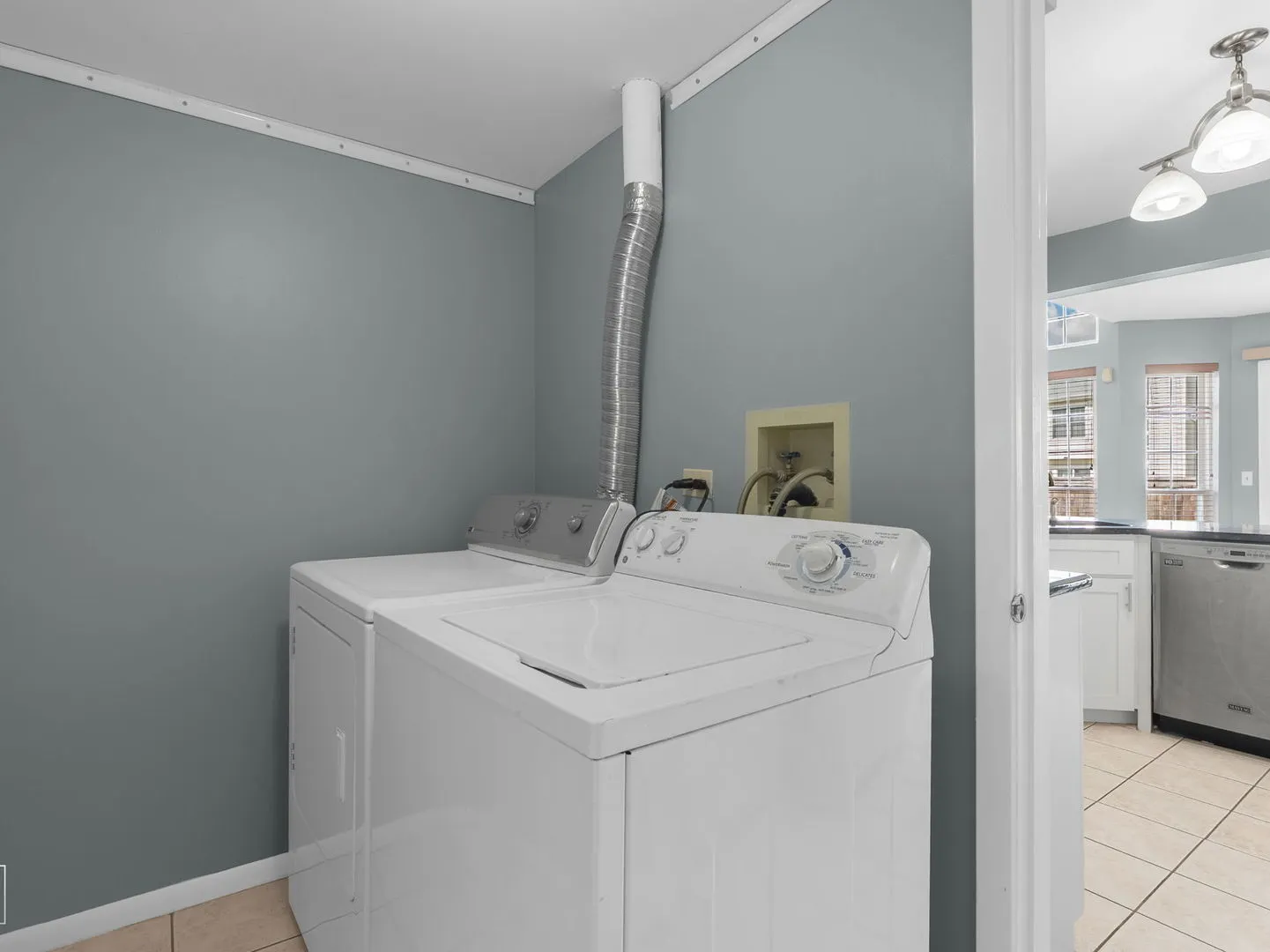 845 DRACUT Lane 00 IL