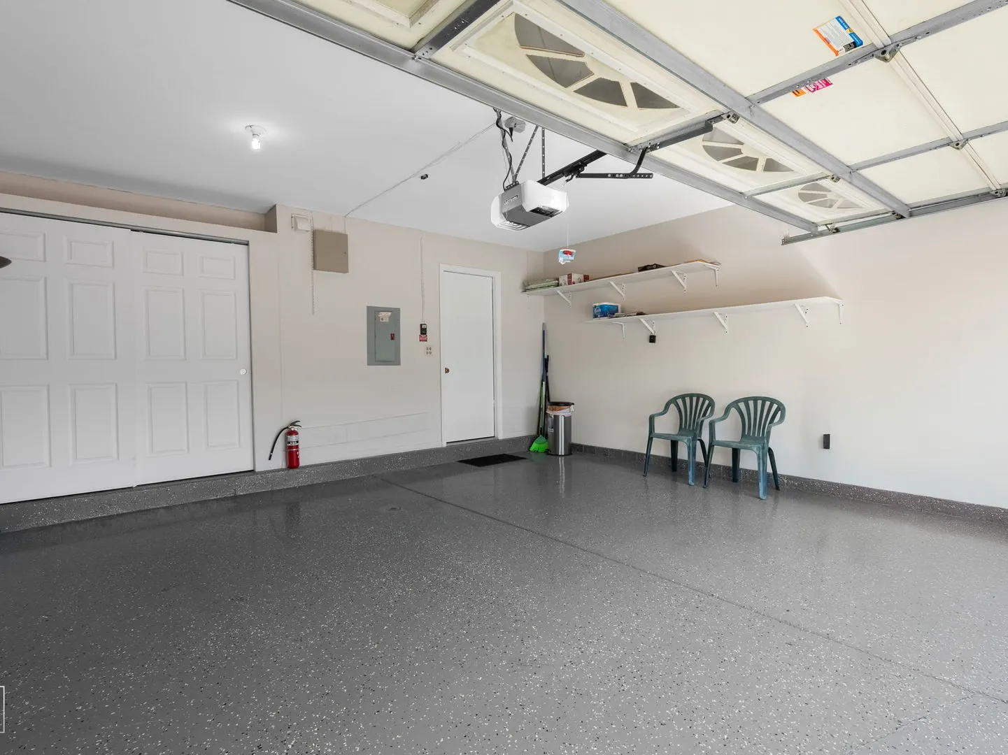 845 DRACUT Lane 00 IL