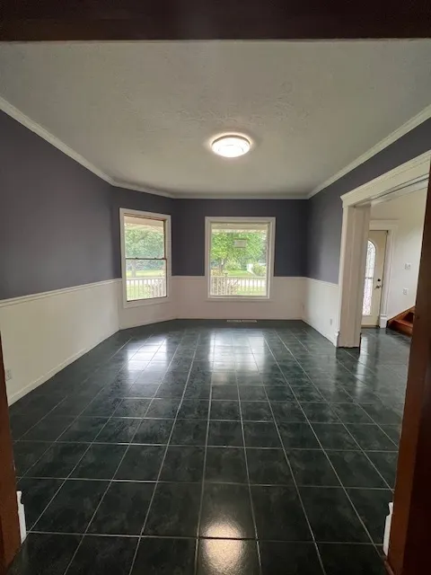 6S361 Old Eola Road IL