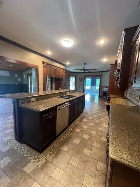 6S361 Old Eola Road IL