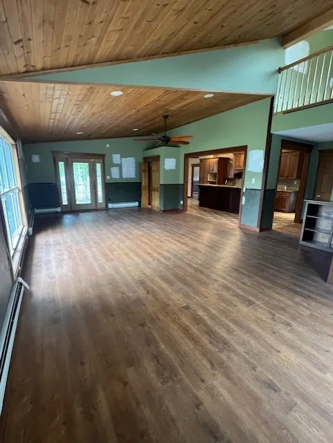 6S361 Old Eola Road IL