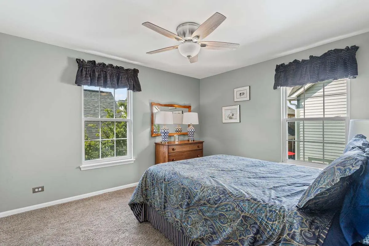1708 Fairfax Lane IL