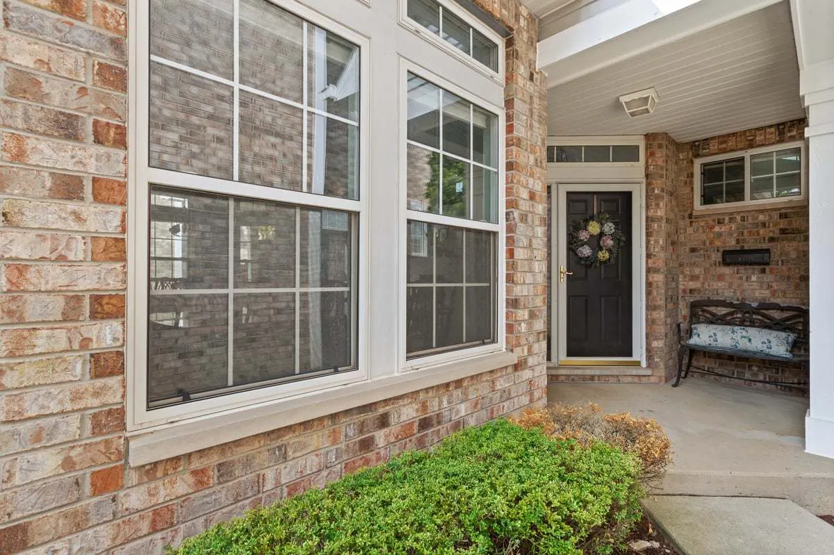 1708 Fairfax Lane IL
