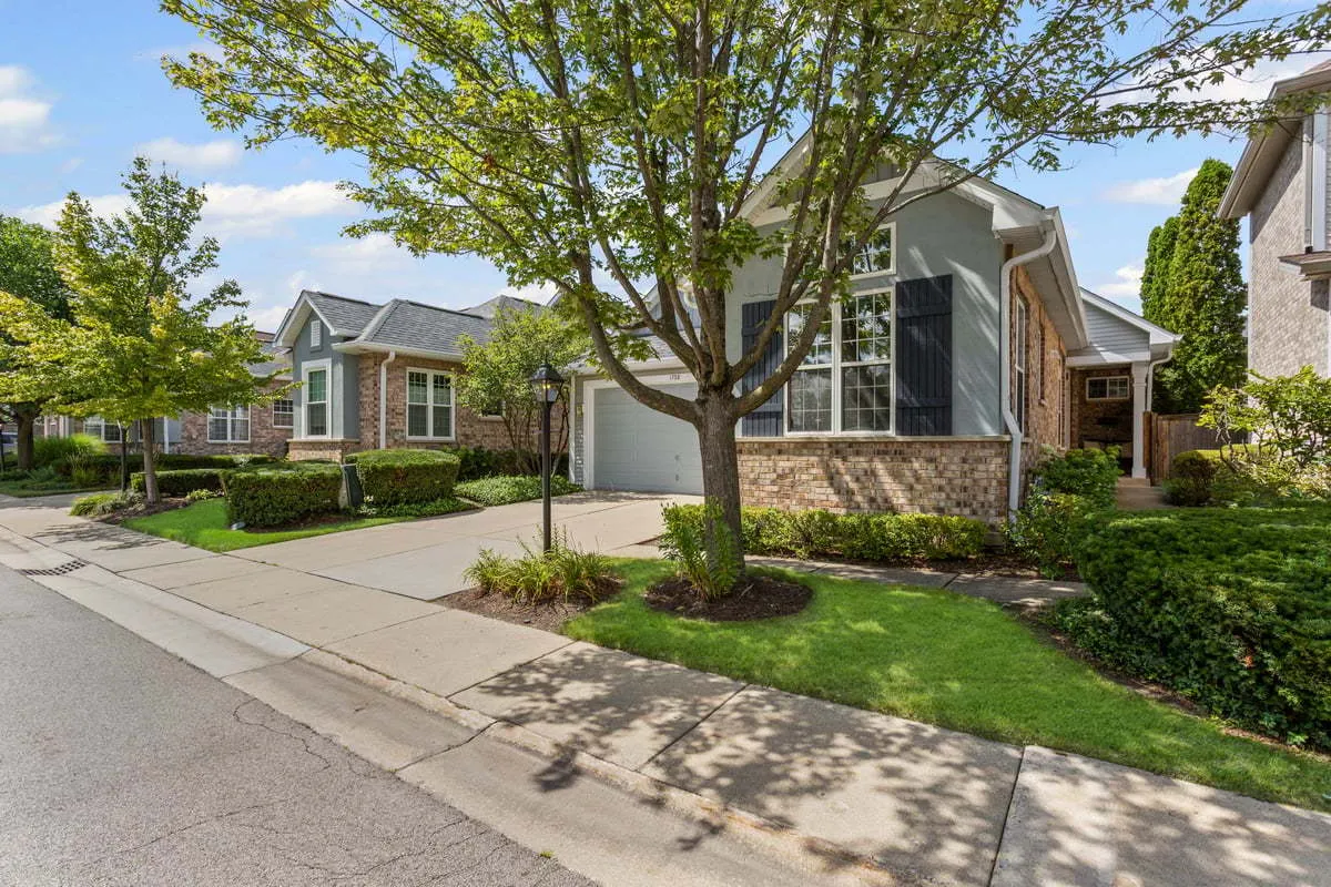 1708 Fairfax Lane IL