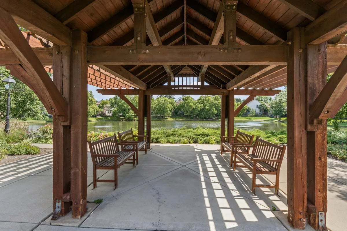 1708 Fairfax Lane IL