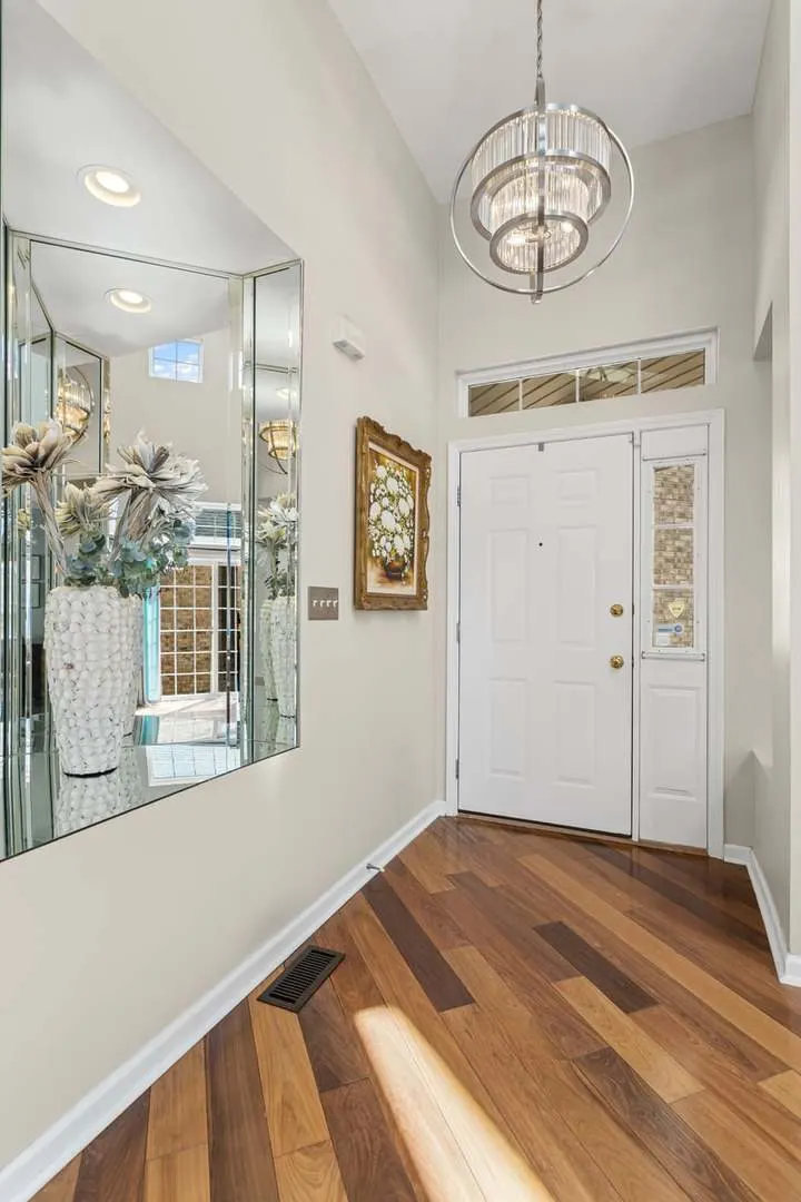 1708 Fairfax Lane IL
