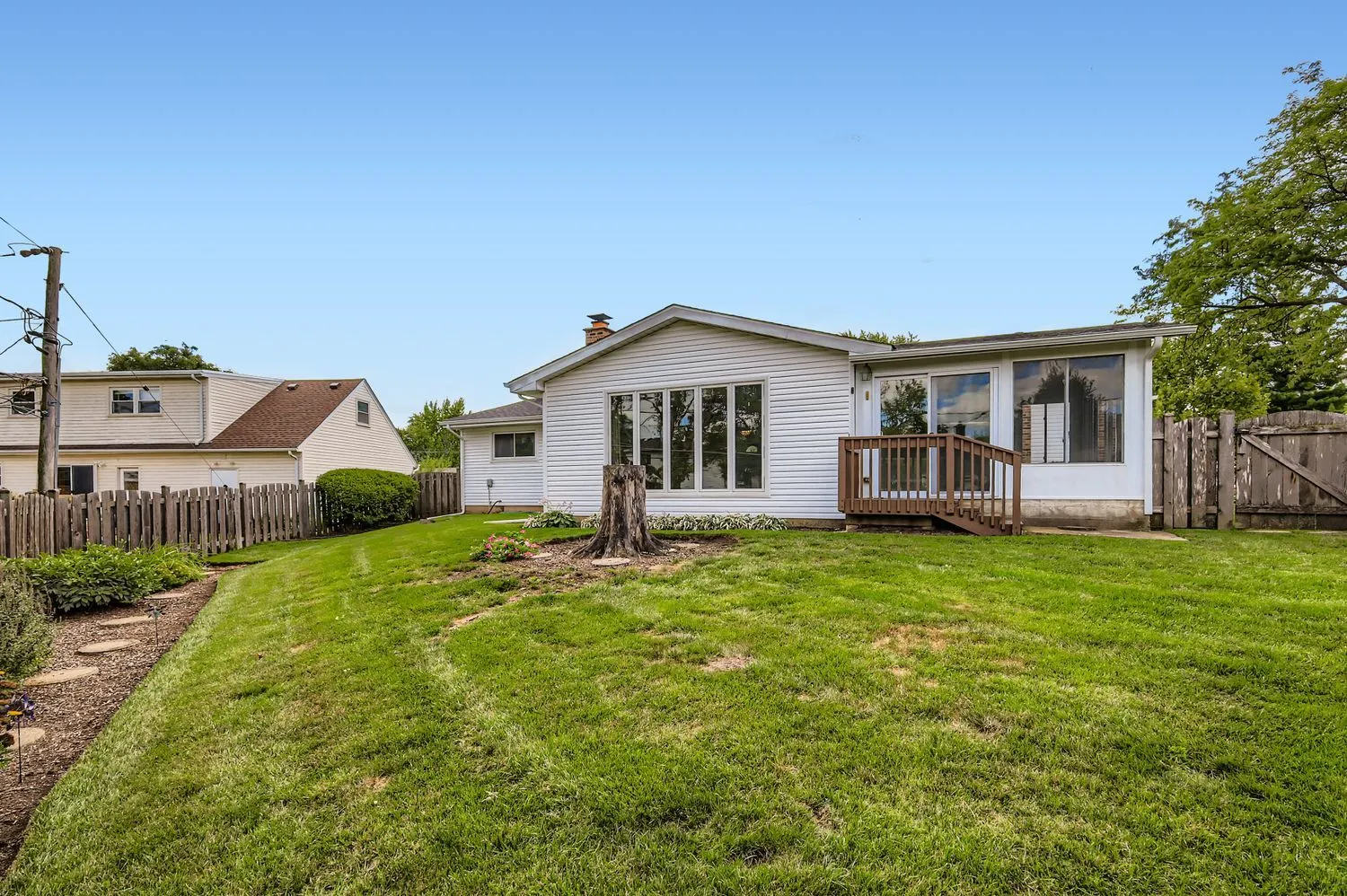 1410 W Lexington Drive IL