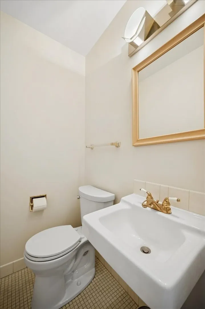 471 Linden Avenue IL