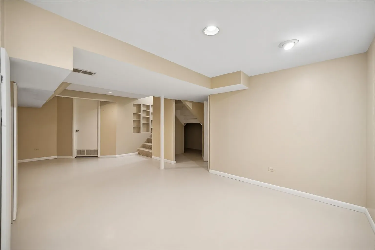 471 Linden Avenue IL