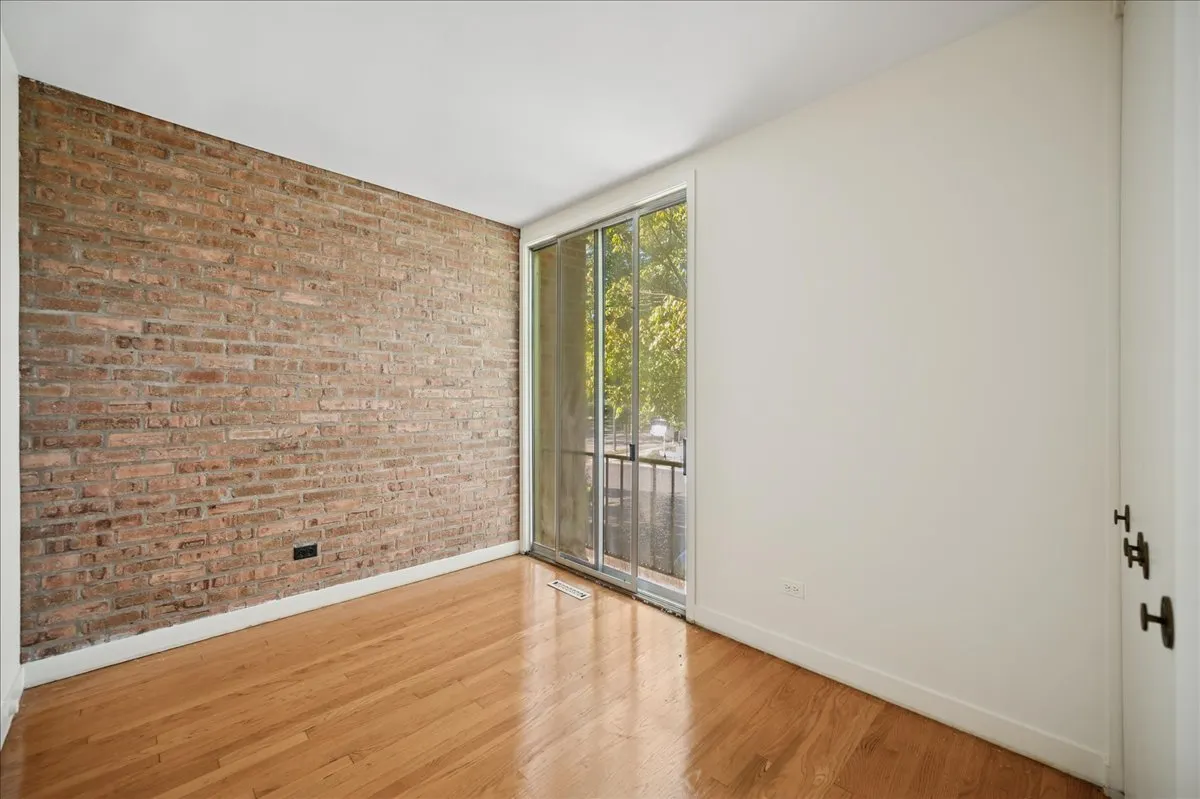 471 Linden Avenue IL