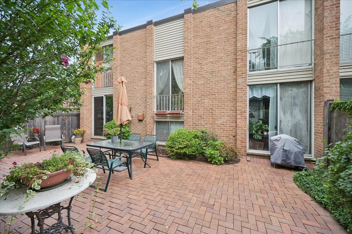471 Linden Avenue IL