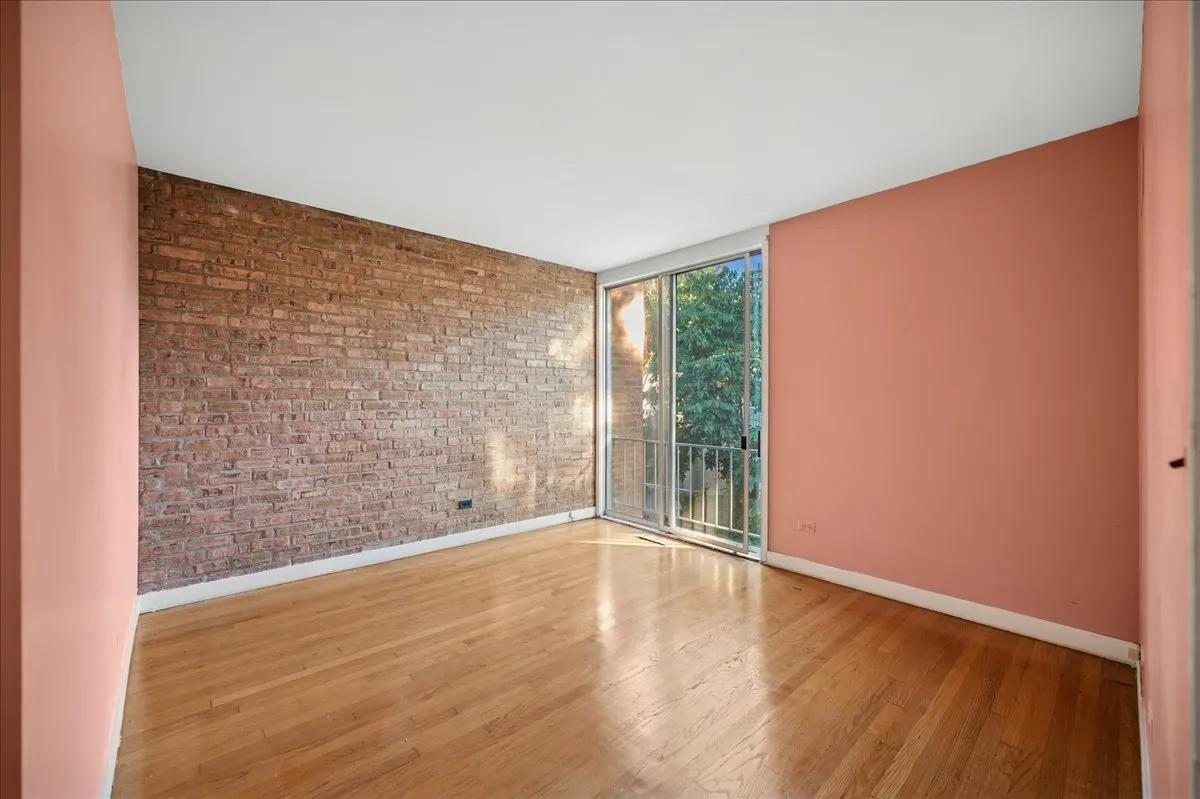 471 Linden Avenue IL