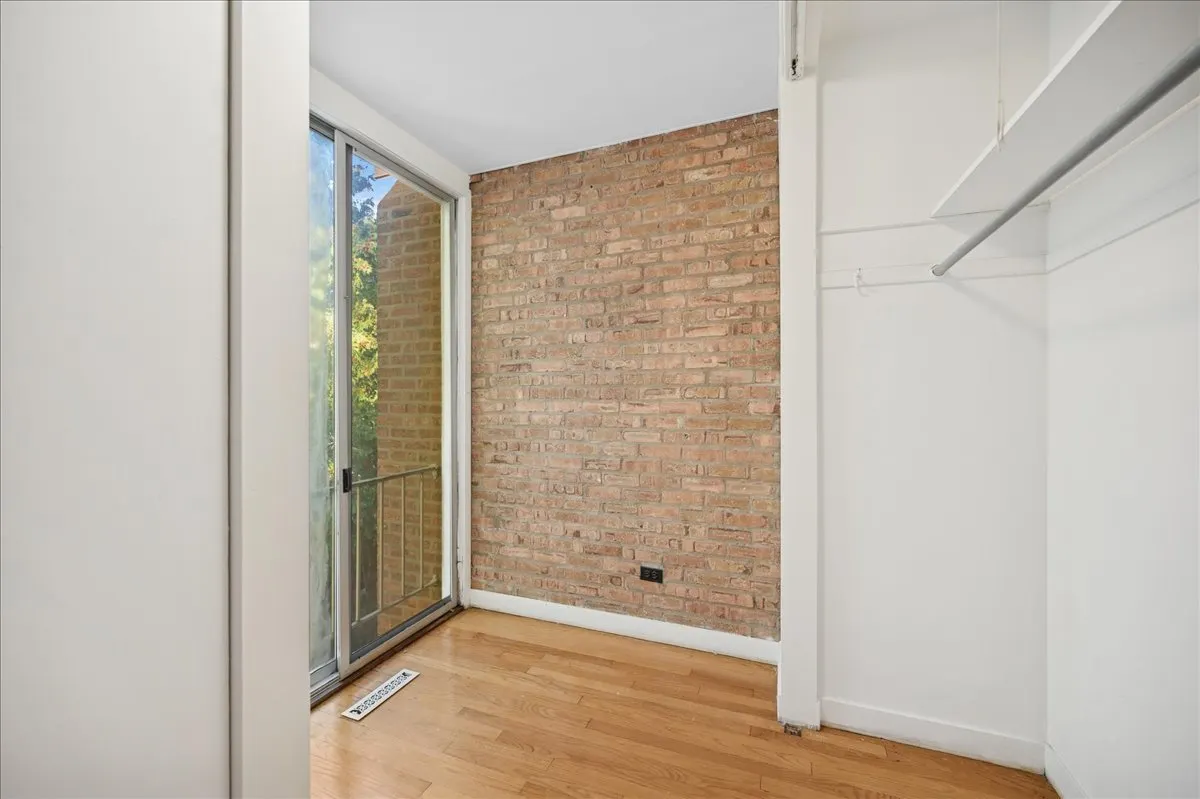 471 Linden Avenue IL