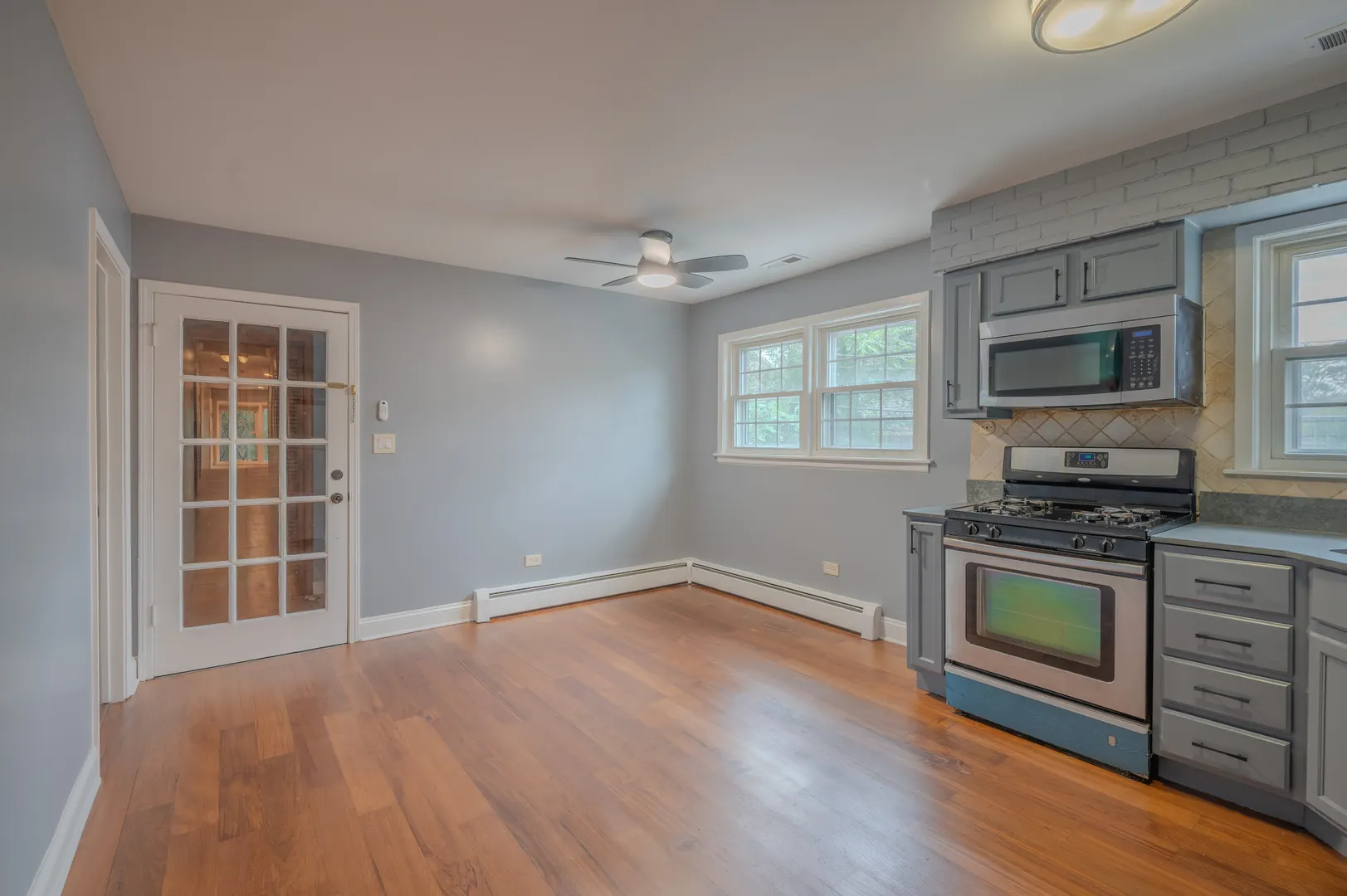 323 Marshall Road 2 IL