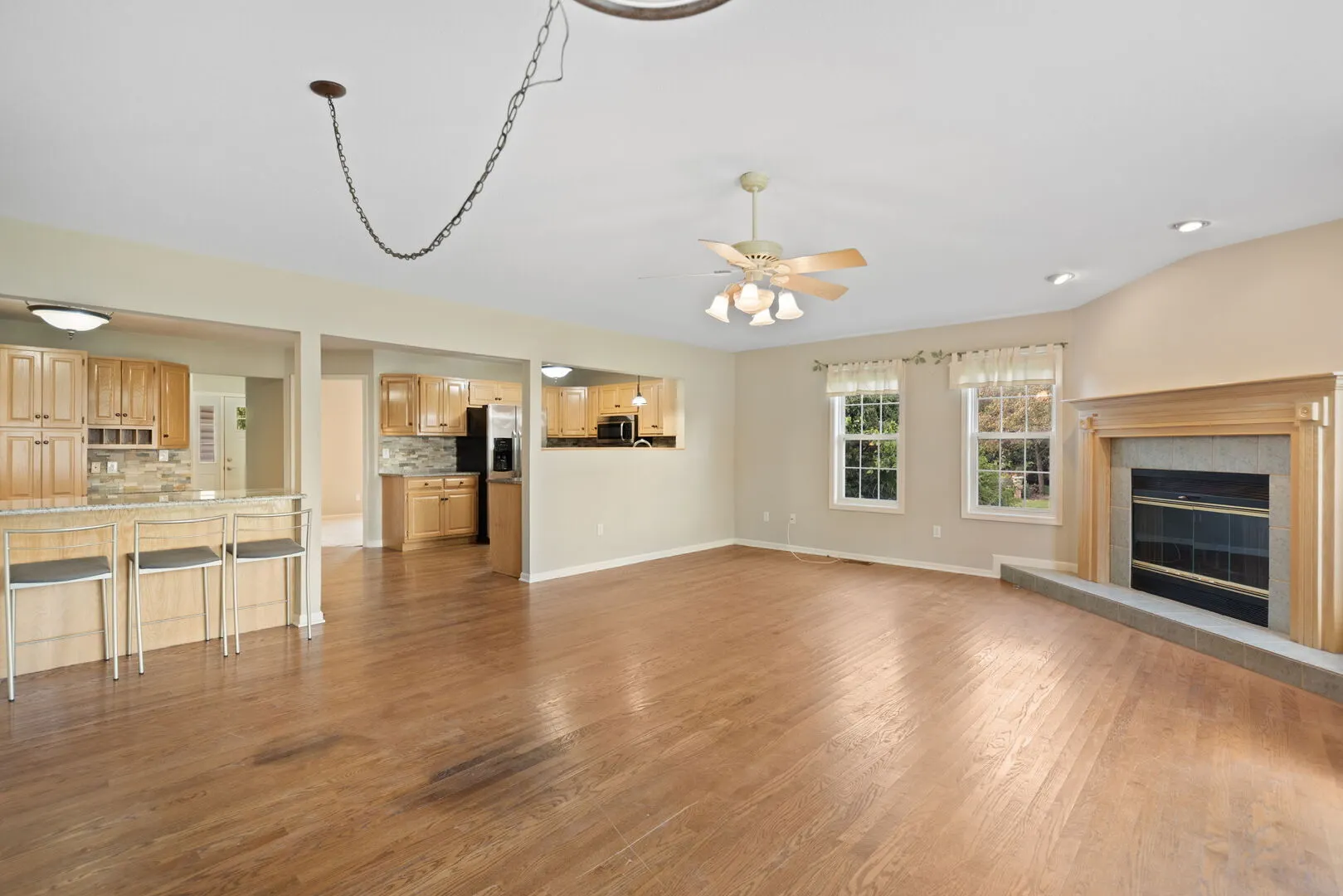 510 Willow Road IL