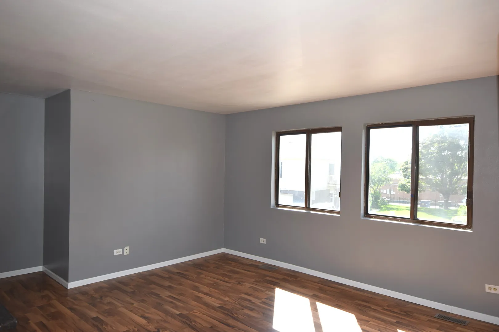1259 Inverrary Lane 27D IL