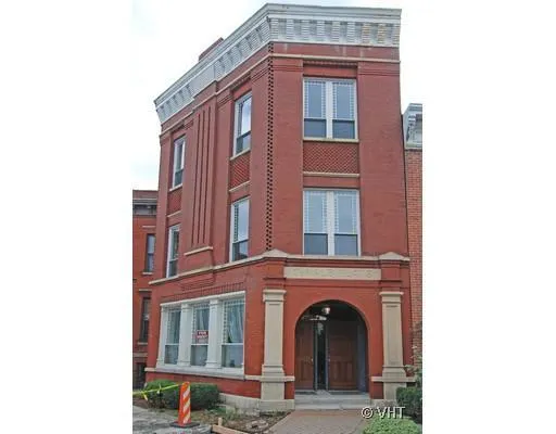 2109 W Polk Street 2 IL