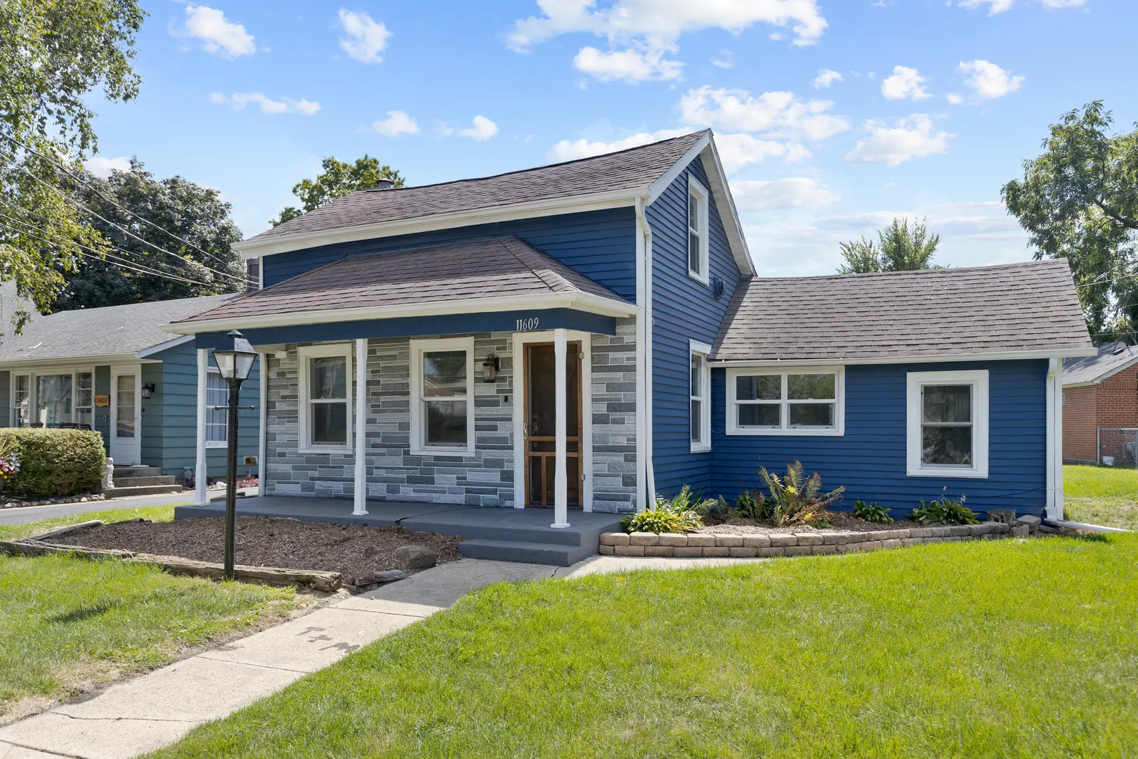 11609 Main Street IL