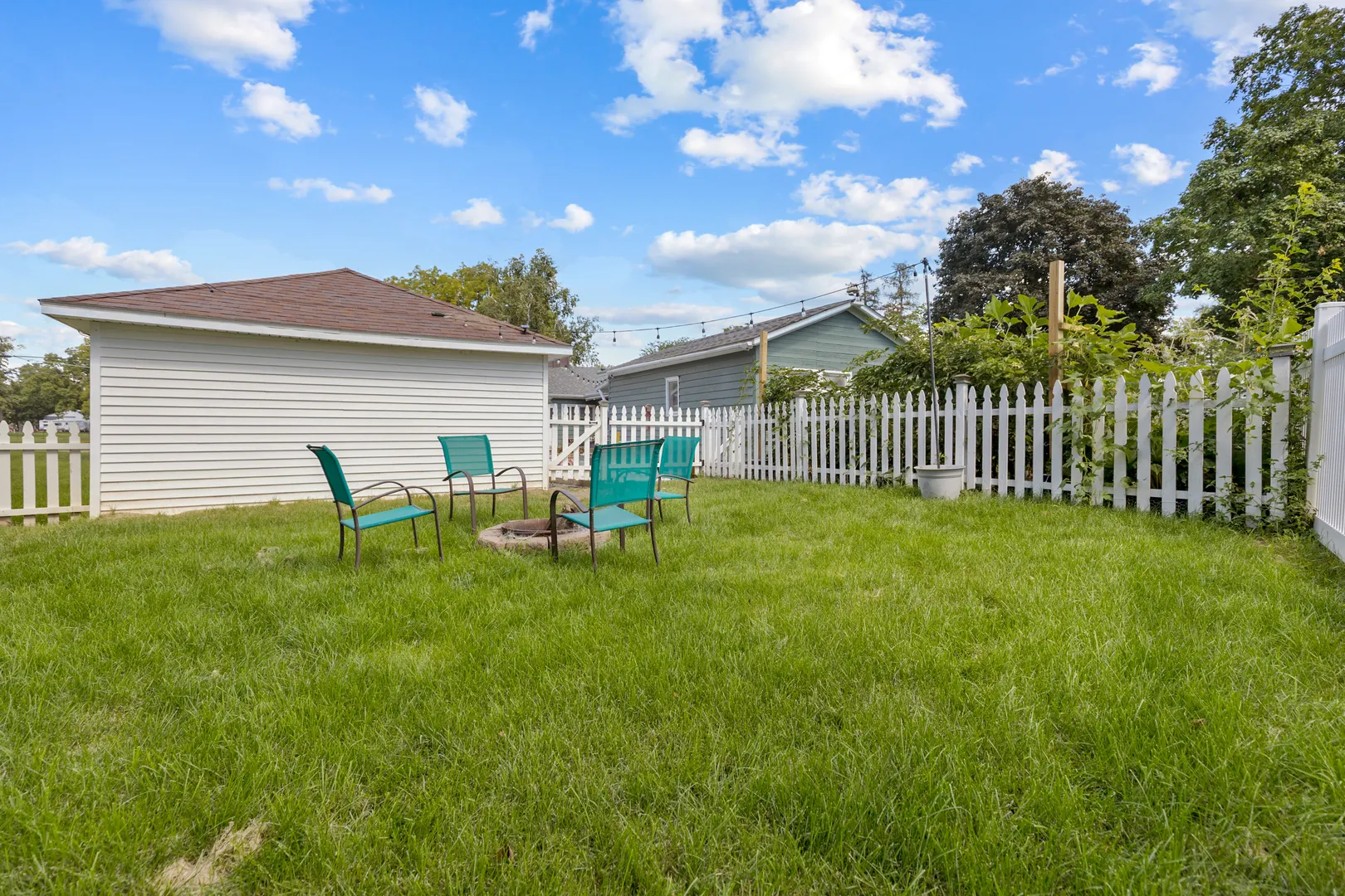 11609 Main Street IL