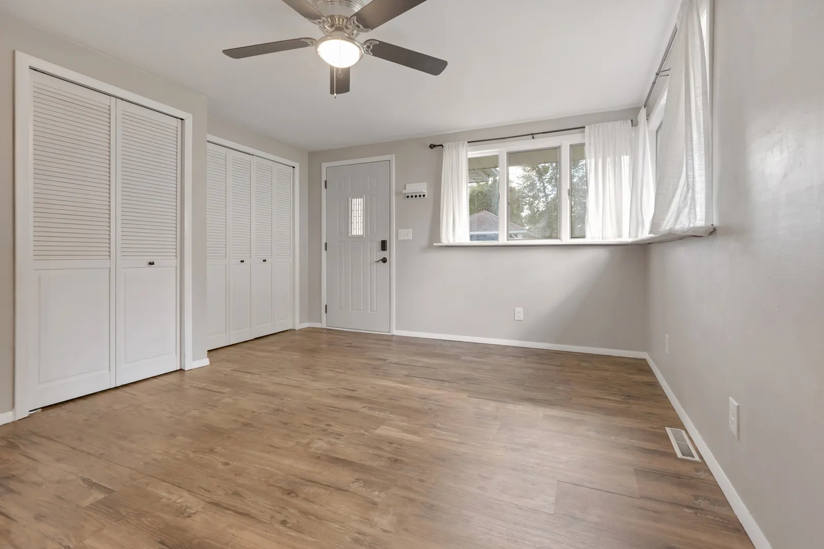 11609 Main Street IL