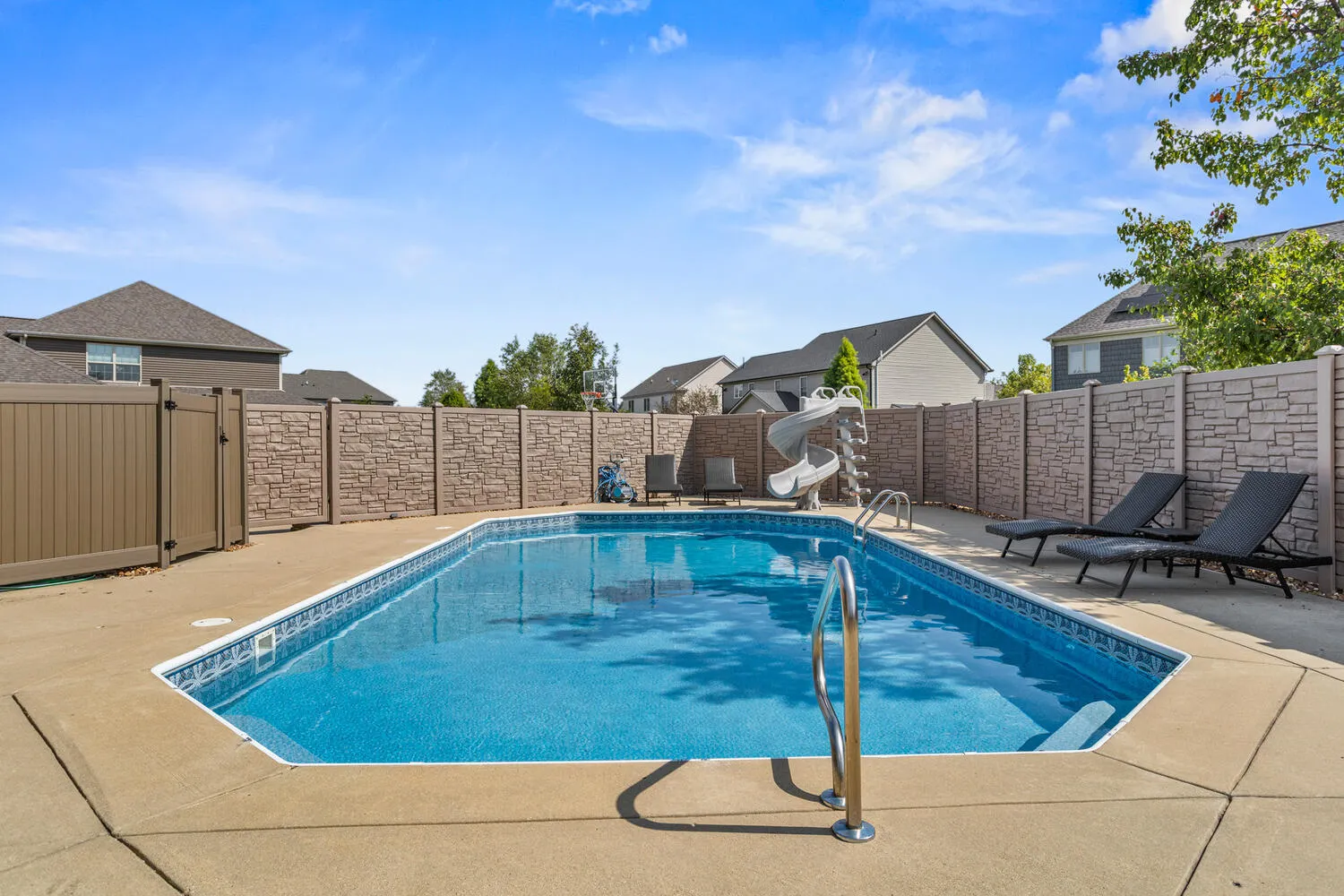5021 Chestnut Grove Drive IL