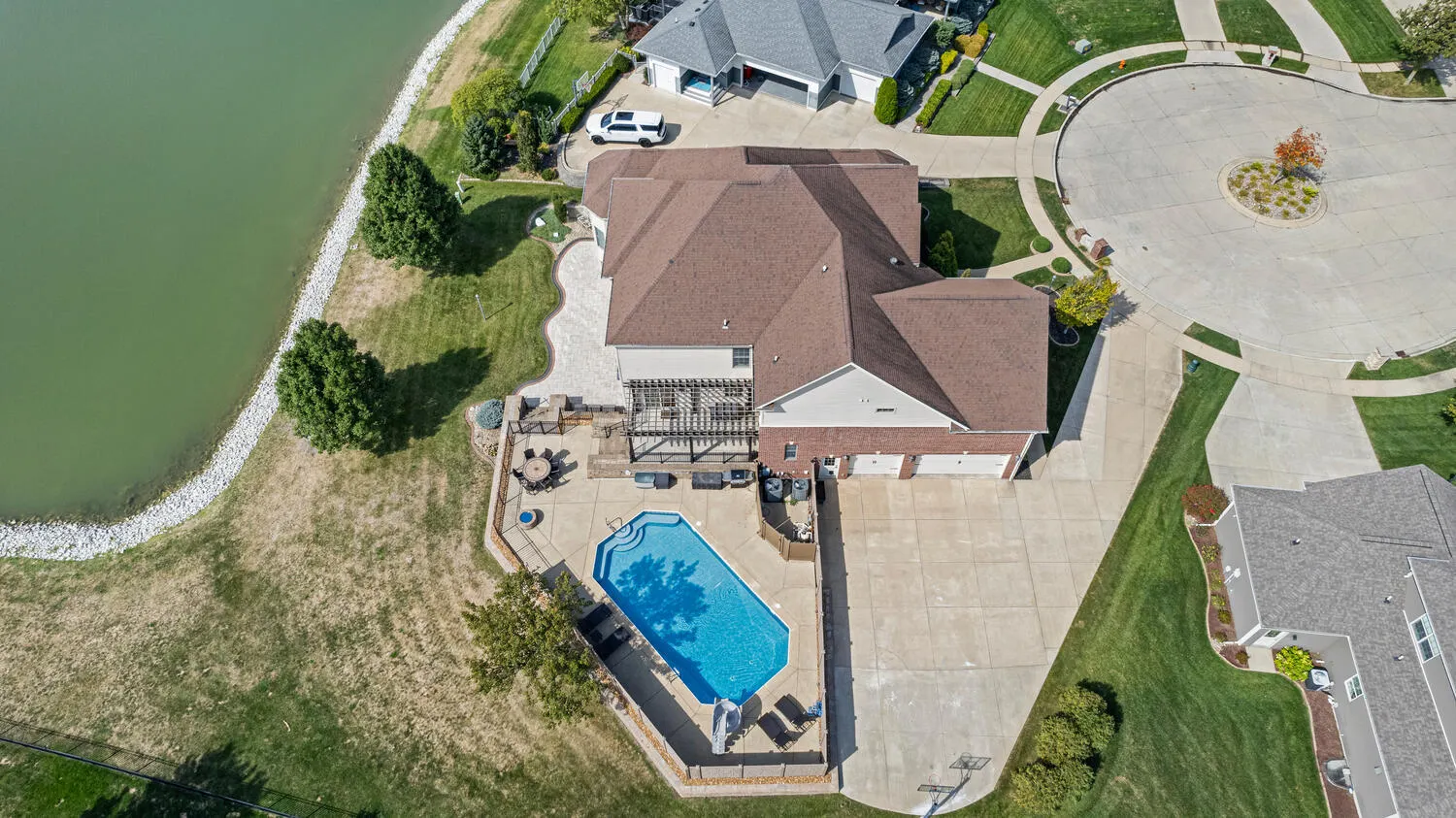5021 Chestnut Grove Drive IL