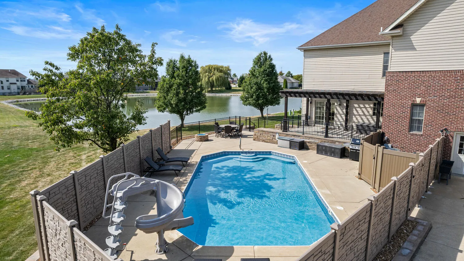5021 Chestnut Grove Drive IL