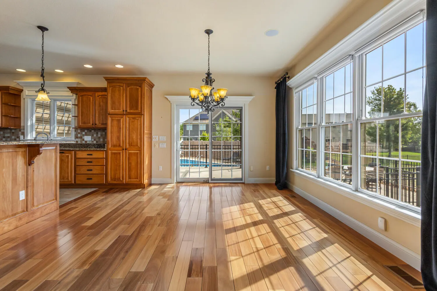 5021 Chestnut Grove Drive IL
