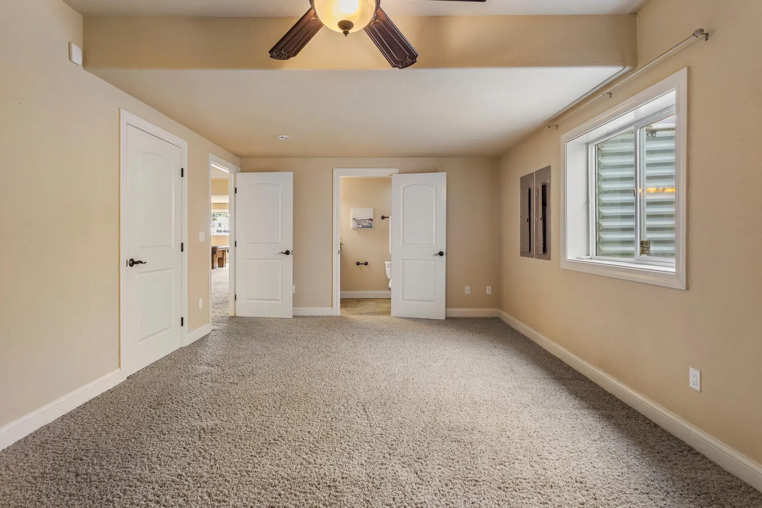 5021 Chestnut Grove Drive IL