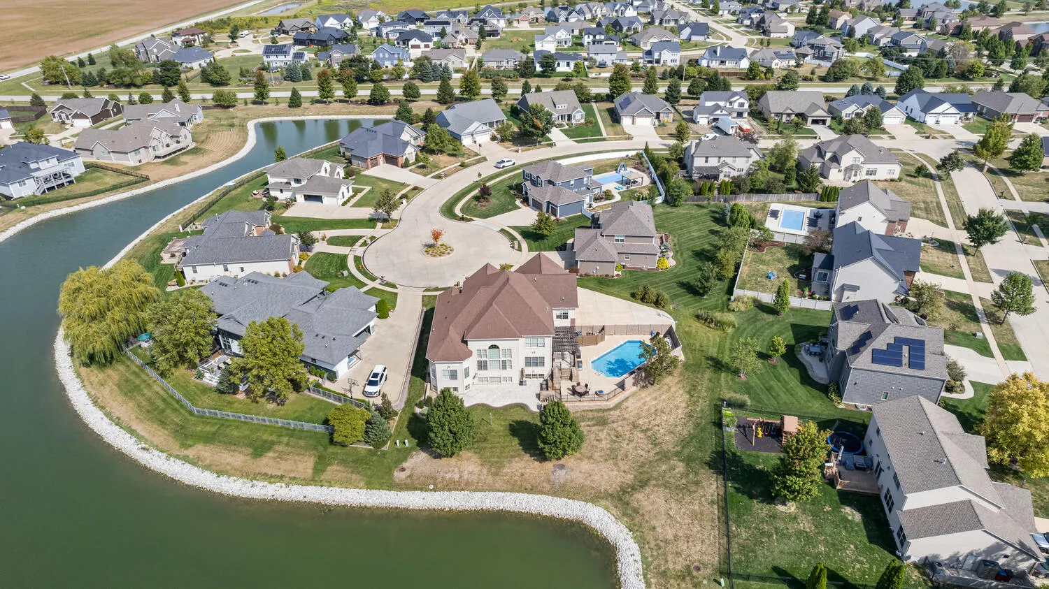 5021 Chestnut Grove Drive IL