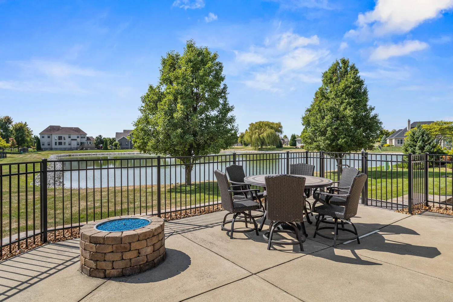 5021 Chestnut Grove Drive IL