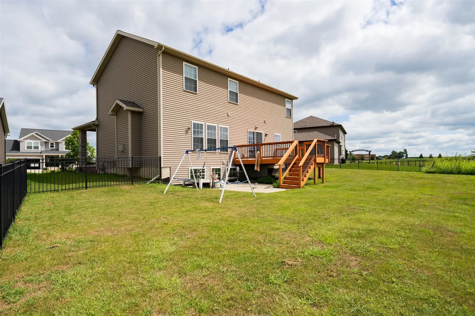 1525 Stoneroller Circle IL