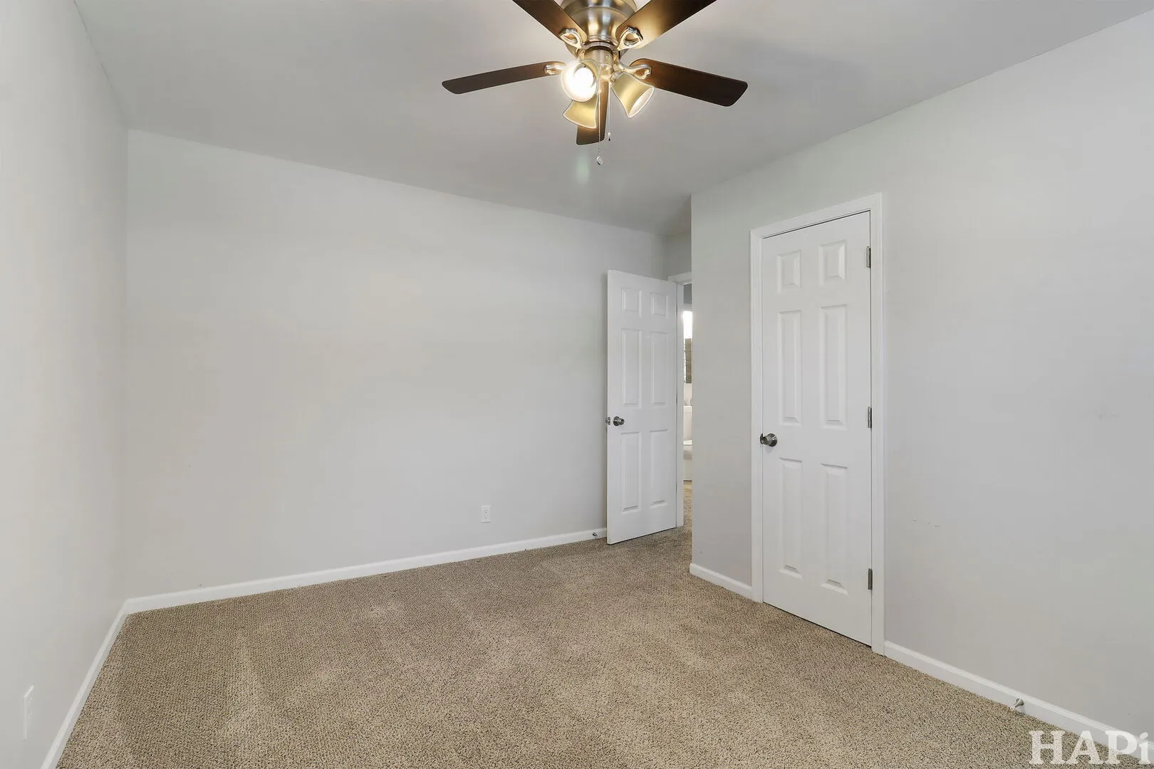 2807 Myang Avenue IL